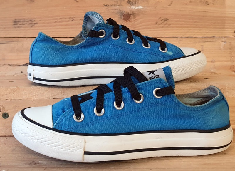 Blue converse shoes fashion