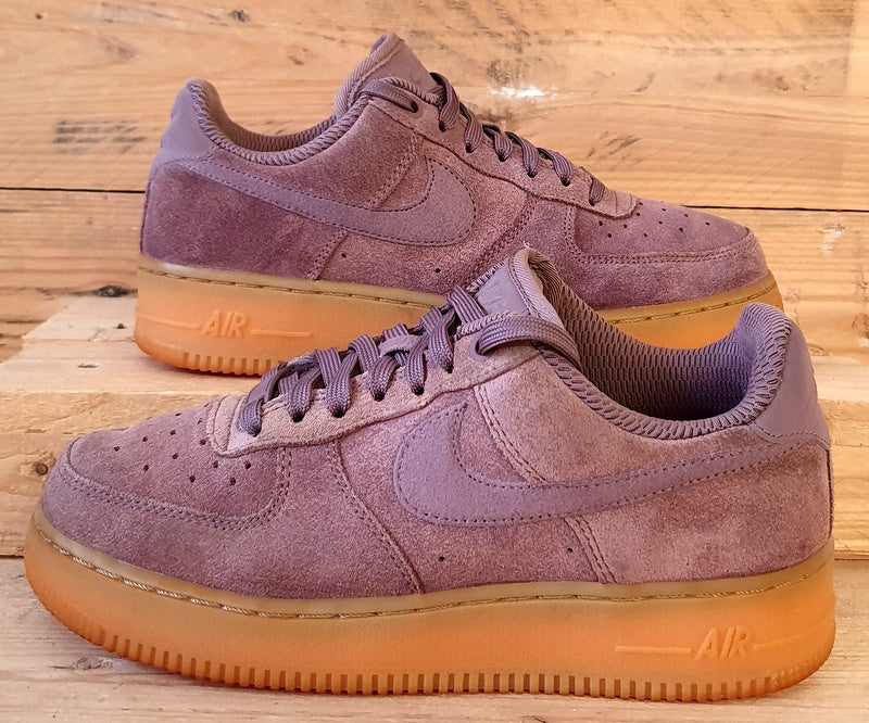 Nike Air Force 1 Low Suede Trainers UK5 US7.5 EU38.5 AA0287 201 Smokey Mauve VintageTrainers