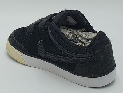 Nike Classic Capri 3 Low Suede Kids Trainers 579949-016 Black UK8.5/US9C/EU26