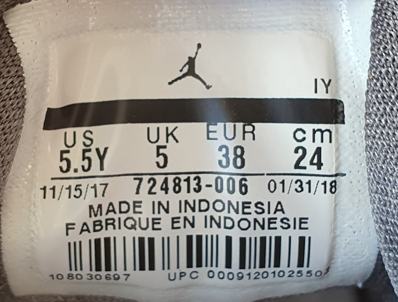 Nike Air Jordan Future Low Textile Trainers UK5/US5.5Y/EU38 724813-006 Wolf Grey