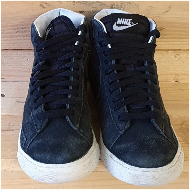 Nike Blazer Mid Suede Trainers UK4/US4.5Y/EU36.5 539929-004 Black/White