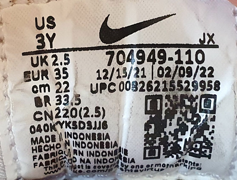 Nike Huarache Low Textile Trainers UK2.5/US3Y/EU35 704949-110 Triple White