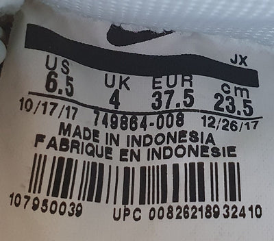Nike Classic Cortez Low Textile Trainers UK4/US6.5/EU37.5 749864-008 Mint Green