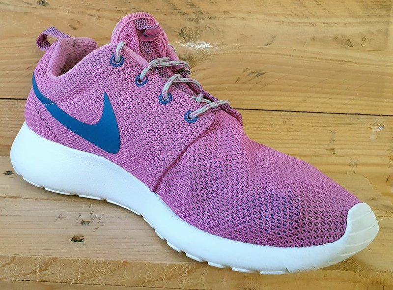 Nike Roshe Run Low Textile Trainers UK9/US11.5/EU44 511882-502 Red Violet