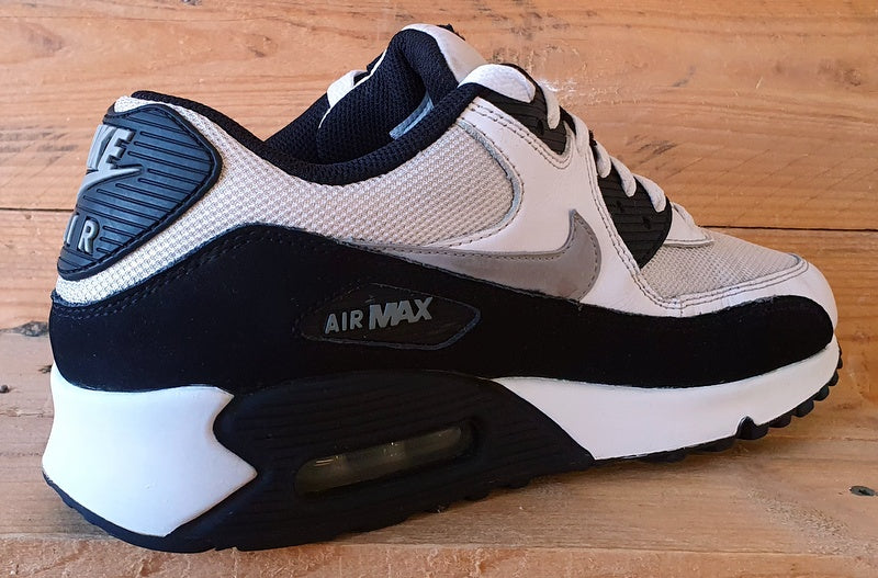 Nike Air Max 90 Essential Low Trainers UK7.5/US8.5/EU42 537384-123 White/Black