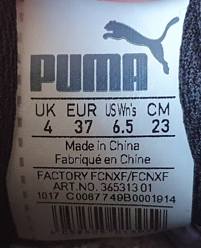 Puma Smash V2 Low Suede Trainers UK4/US6.5/EU37 365313 01 Black/White