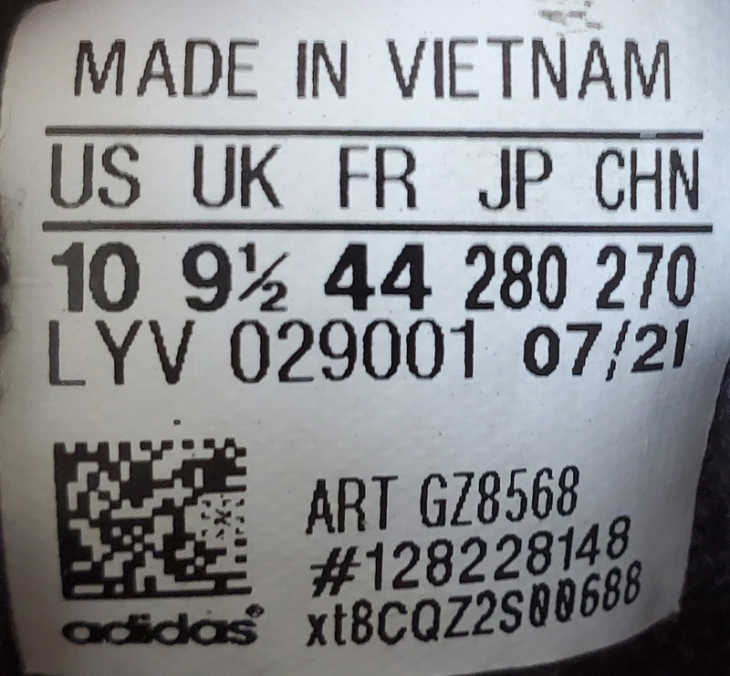 Adidas Seeley XT Low Canvas Trainers UK9.5/US10/EU44 GZ8568 Black/White/Gum