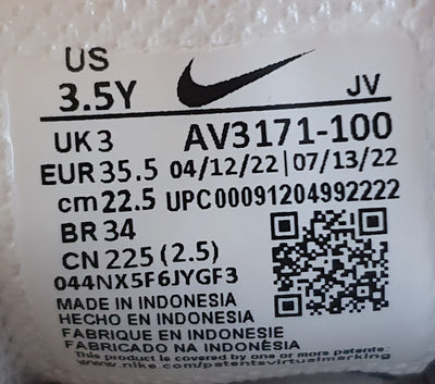 Nike Court Borough Leather Trainers UK3/US3.5Y/EU35.5 AV3171-100 Triple White