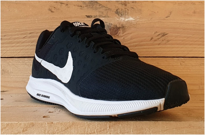 Nike Downshifter 7 Low Textile Trainers UK4 US6.5 EU37.5 852466 010 Black White VintageTrainers