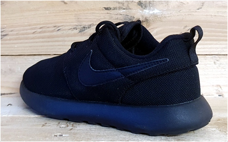 Nike Roshe One PS Low Textile Trainers 749427-031 Triple Black UK2/US2.5Y/EU34