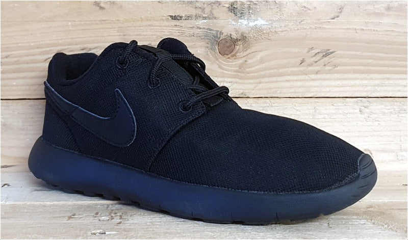 Nike Roshe One PS Low Textile Trainers 749427 031 Triple Black UK2 US2.5Y EU34 VintageTrainers