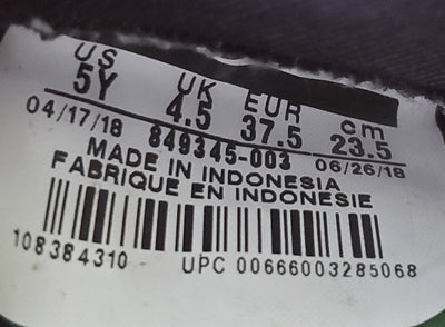 Nike Air Force 1 Metallic Trainers UK4.5/US5Y/EU37.5 849345-003 Cool Grey/Black