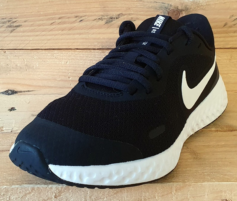 Nike Revolution 5 Low Textile Trainers UK4/US4.5Y/EU36.5 BQ5671-003 Black/White