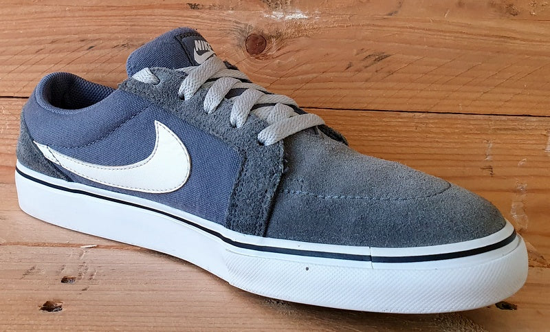 Nike SB Satire II Low Suede/Textile Trainers UK6/US7Y/E40 729810-011 Grey/White