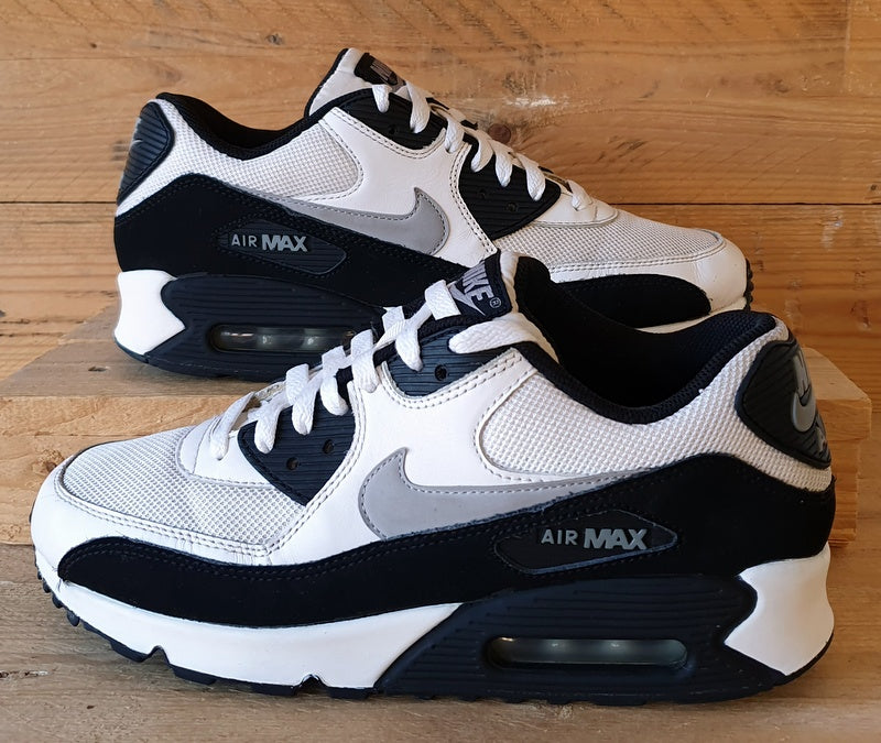 Nike Air Max 90 Essential Low Trainers UK7.5/US8.5/EU42 537384-123 White/Black