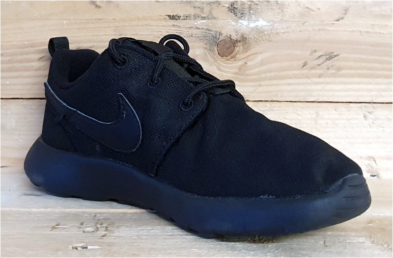 Nike Roshe One PS Low Textile Trainers 749427-031 Triple Black UK2/US2.5Y/EU34