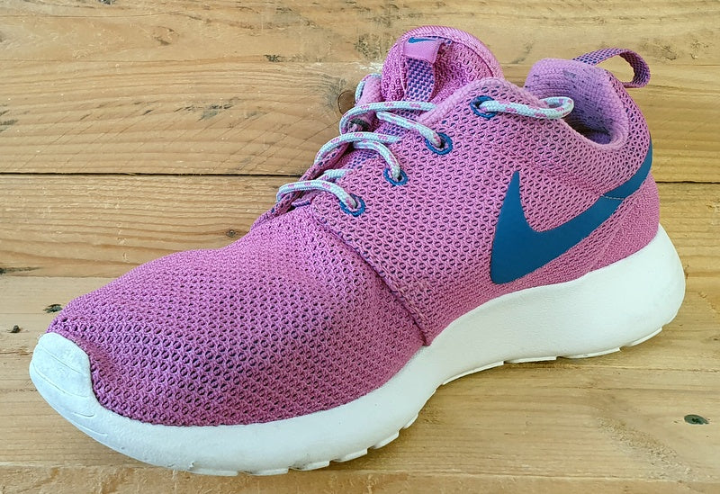 Nike Roshe Run Low Textile Trainers UK9/US11.5/EU44 511882-502 Red Violet