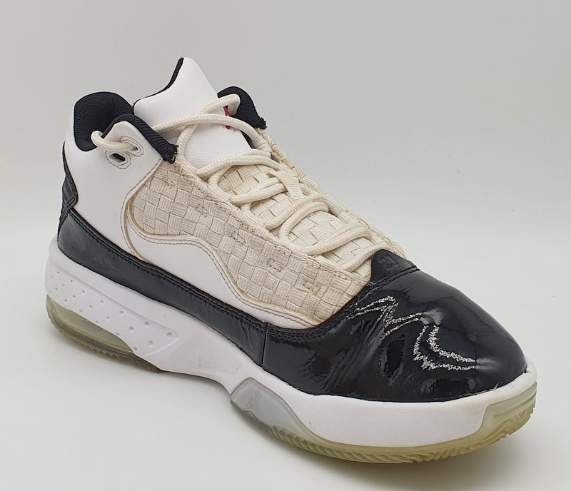 Nike Jordan Max Aura 2 Trainers CN8094-102 Black/White UK4/US4.5Y/EU36.5