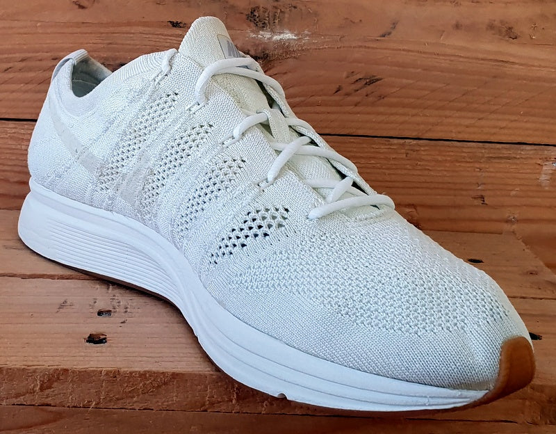 Nike Flyknit Low Trainers UK7.5/US8.5/EU42 AH8396-102 Triple White/Gum