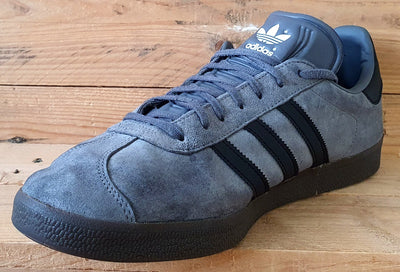 Adidas Gazelle Low Suede Trainers UK13/US13.5/EU48.5 EE8943 Grey/Black Gum Sole