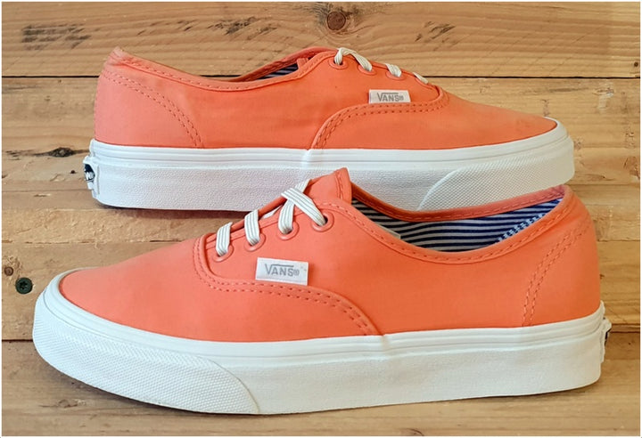 Vans Off The Wall Low Canvas Trainers TB4R Peach